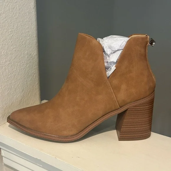 FISACE Womens Pointed Toe Stacked Mid Heel Ankle Boots V Cut Back Zipper Size 11 - Picture 4 of 9